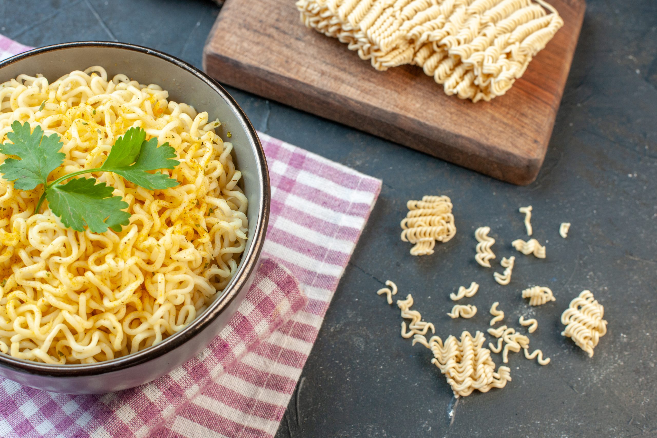 macarrão instantâneo