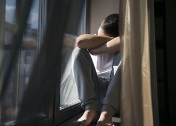 Jovem com depressão