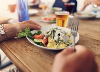 Melhores dietas para seguir em 2025: saiba qual é a mais indicada para você
