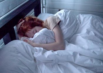 Conheça a técnica militar para dormir em 2 minutos