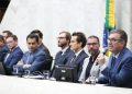 Fernando Beteti é homenageado pela Assembleia Legislativa do Paraná por sua atuação na saúde integrativa
