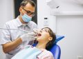 Adeus ao motorzinho? Superlaboratório brasileiro impulsiona solução que trata cárie sem dor; entenda