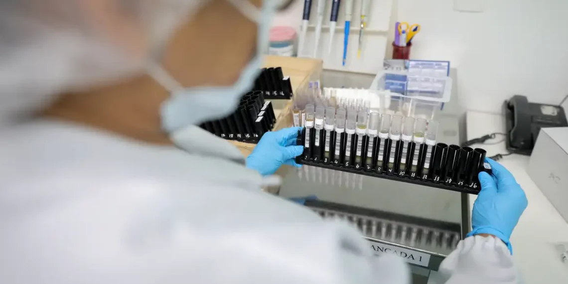 Anvisa autoriza teste em humanos de vacina 100% brasileira para esta doença